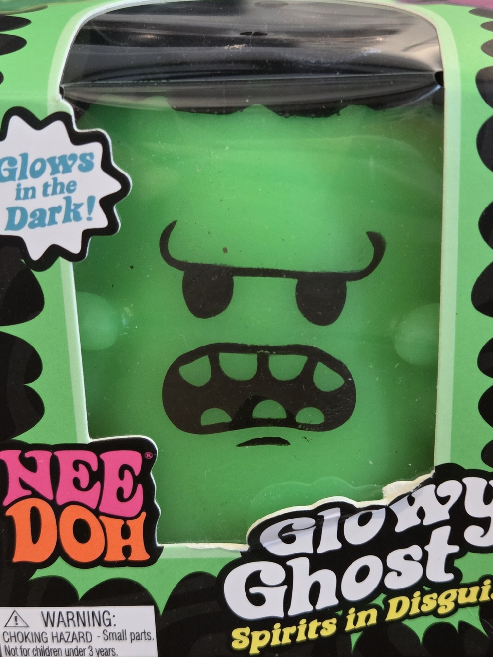 Glowy Ghost – Green Glow-in-the-Dark Needoh